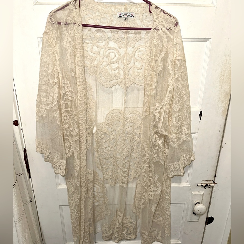 Lace Cardigan from the buckle